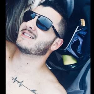 Meet your Posher, Juan camilo